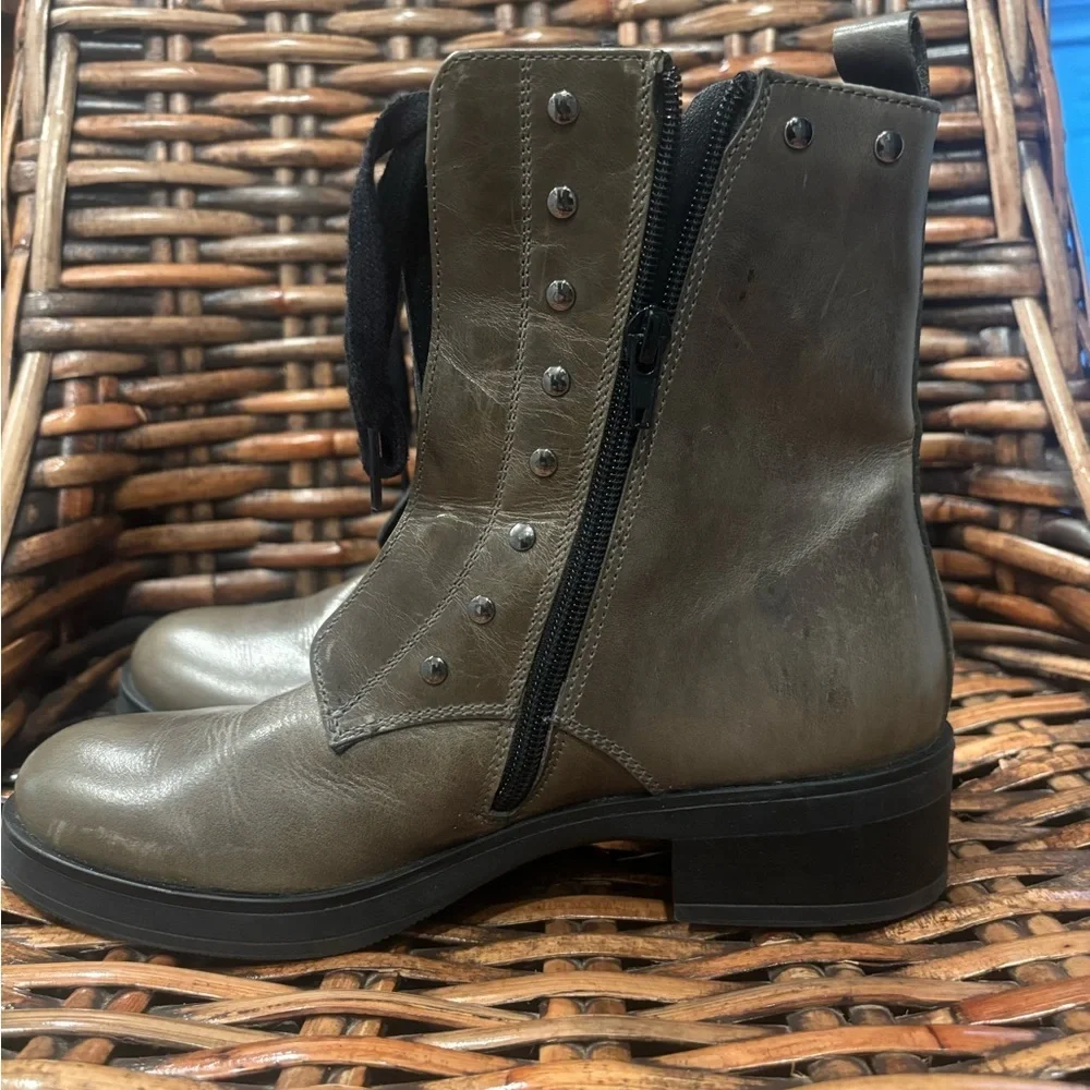 Gabriella Green  Leather Combat Boots in size 38/7.5 Great Condition! - Picture 4 of 16